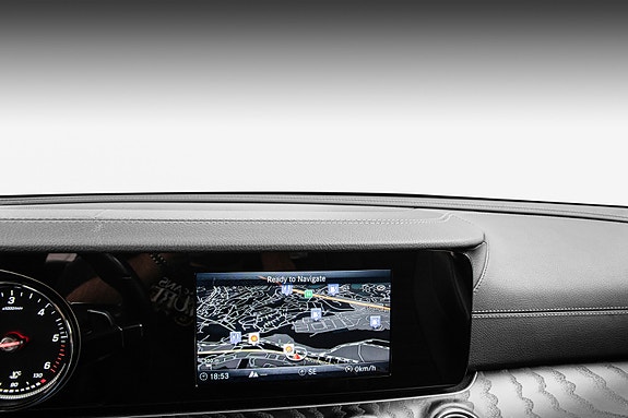 Mercedes-Benz E220 d 28 of 30
