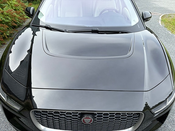 Jaguar I-PACE 5 of 30