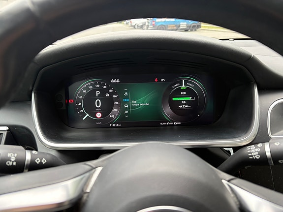 Jaguar I-PACE 14 of 30
