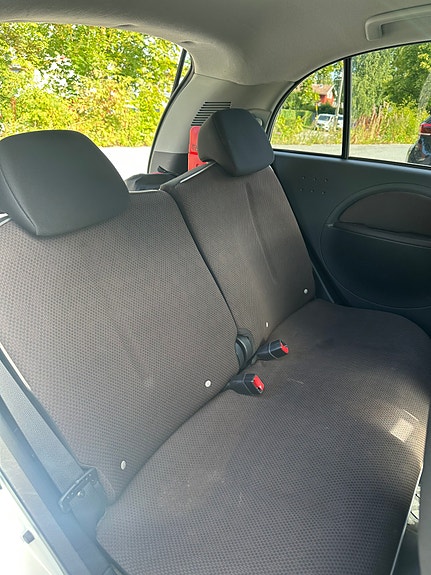 Mitsubishi i-Miev 15 of 18