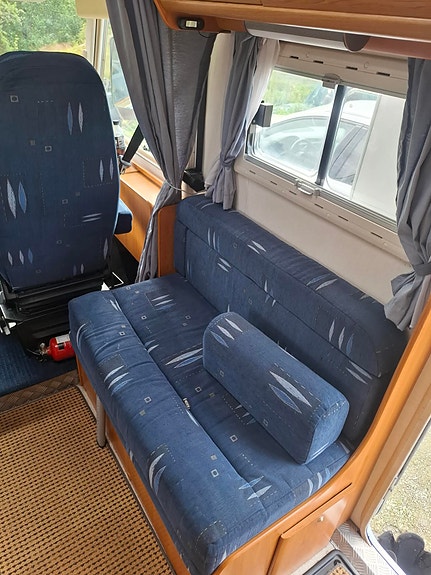 Hymer 9 of 12