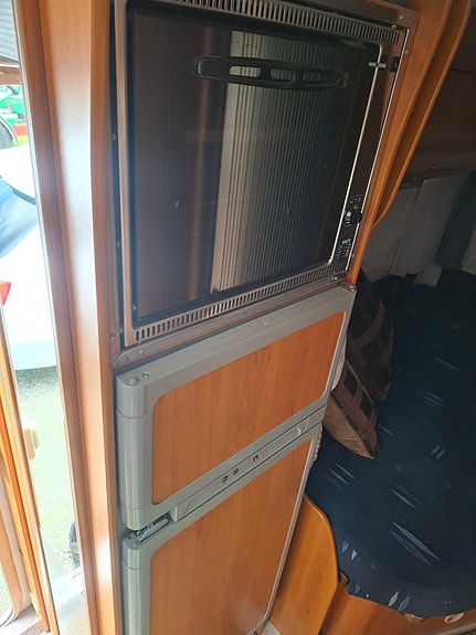 Hymer 11 of 12