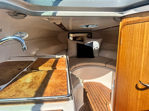 Ibiza 26 Touring Twin Cab 17 of 24