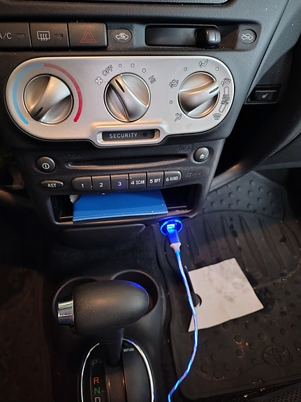 Toyota Yaris Verso 23 of 23