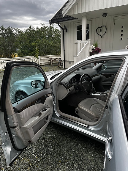 Mercedes-Benz E220 d 9 of 14