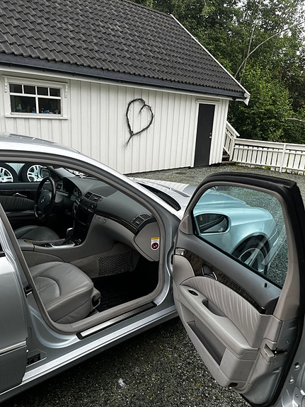Mercedes-Benz E220 d 6 of 14