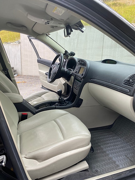 Saab 9-3 10 of 29