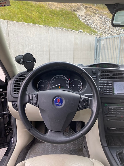 Saab 9-3 13 of 29