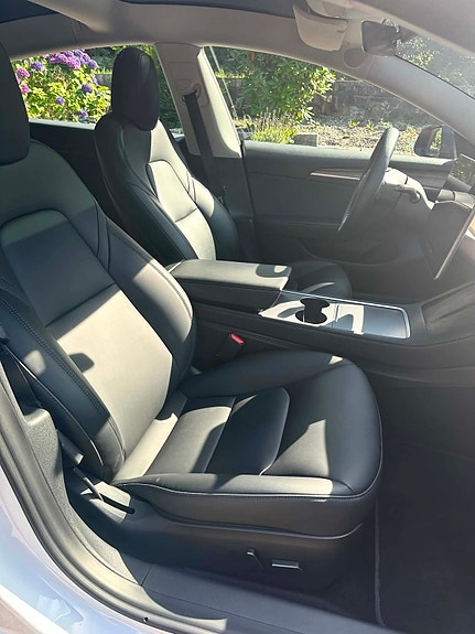 Tesla Model 3 12 of 24