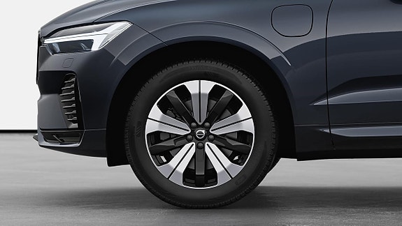 Volvo XC60 10 of 30
