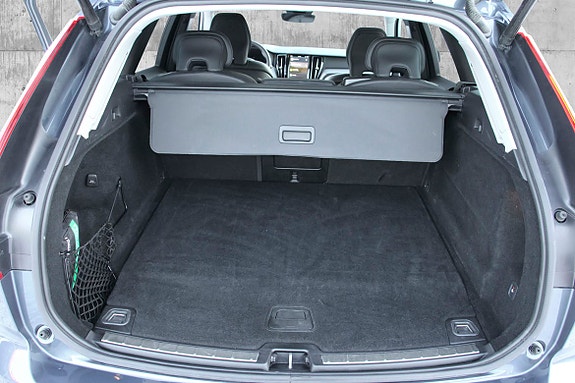 Volvo XC60 23 of 30