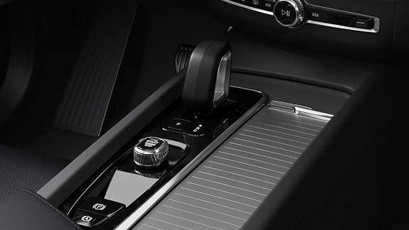Volvo XC60 19 of 30