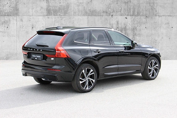Volvo XC60 7 of 30
