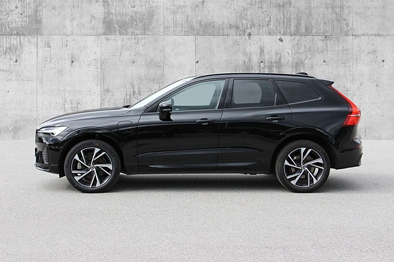 Volvo XC60 4 of 30