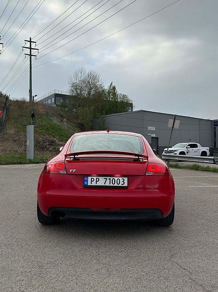 Audi TT 6 of 19