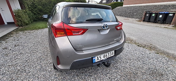 Toyota Auris 6 of 8
