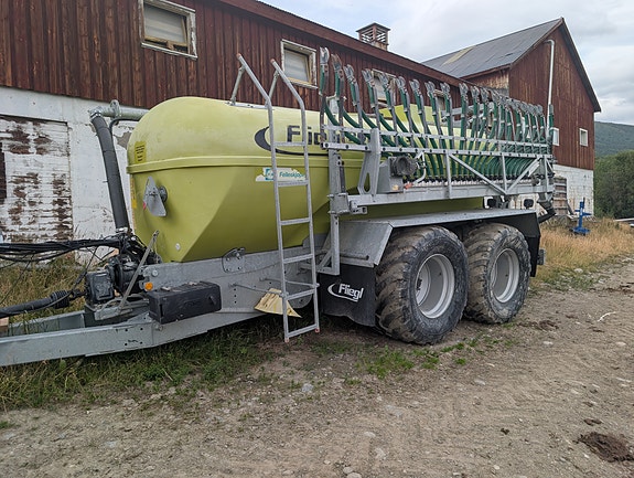 Fliegl 11000 3 of 9