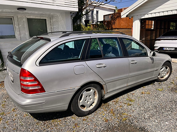 Mercedes-Benz C180 6 of 18