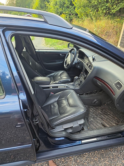 Volvo XC70 19 of 19