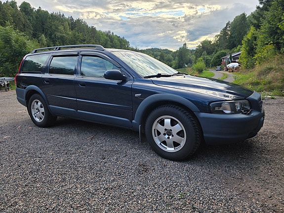 Volvo XC70 7 of 19
