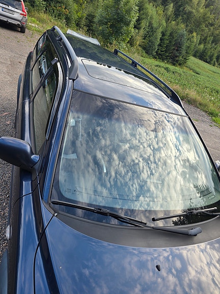 Volvo XC70 8 of 19