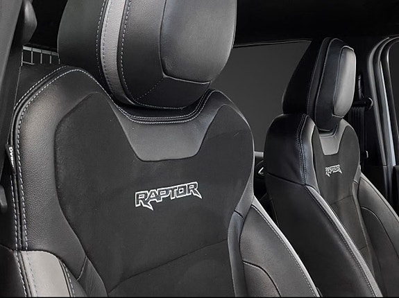Ford Ranger Raptor 18 of 30