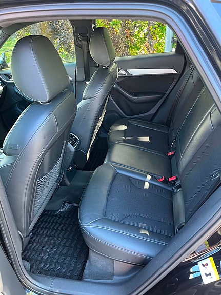 Audi Q3 10 of 16