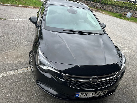 Opel Astra 4 of 24