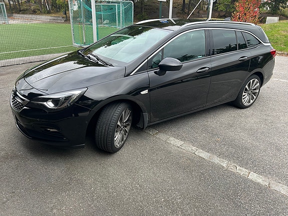 Opel Astra 2 of 24