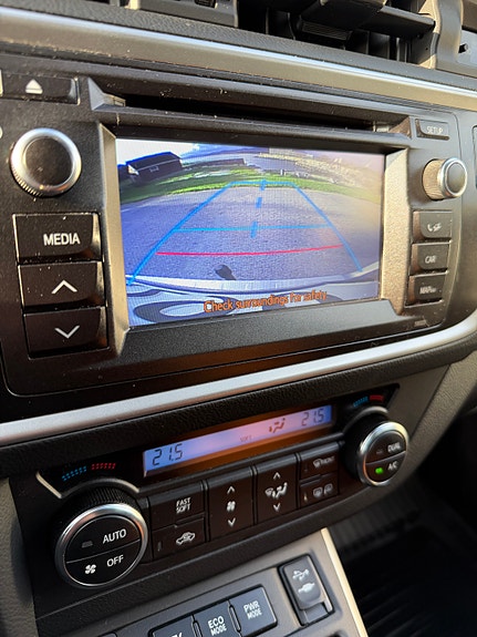 Toyota Auris 8 of 23