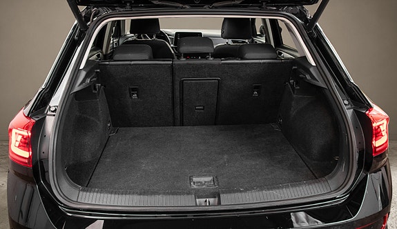Volkswagen T-Roc 8 of 30