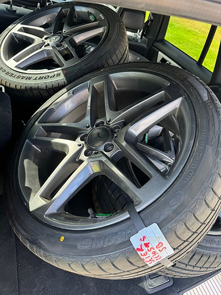 Mercedes-Benz GLK220 18 of 20