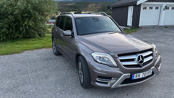 Mercedes-Benz GLK220 10 of 20