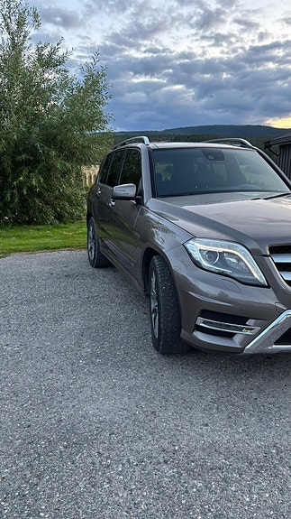 Mercedes-Benz GLK220 7 of 20