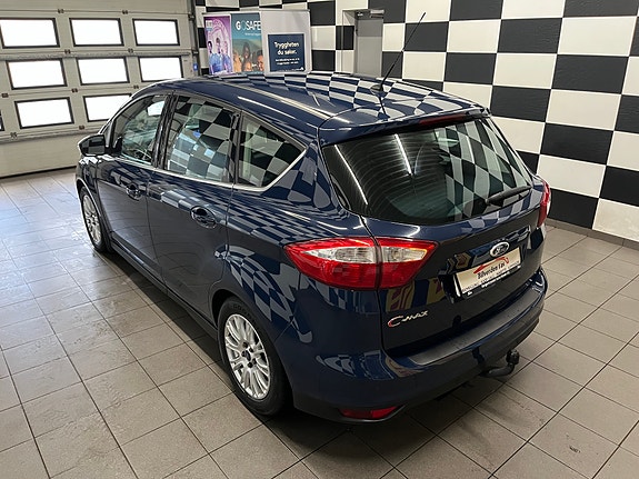 Ford C-Max 11 of 30