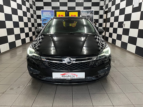 Opel Astra 3 of 30