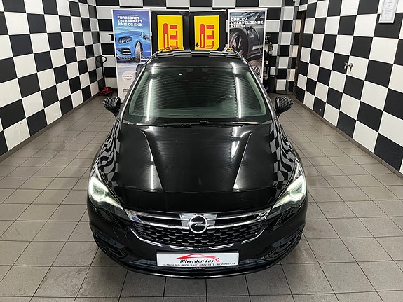 Opel Astra 4 of 30