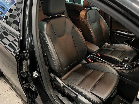 Opel Astra 21 of 30