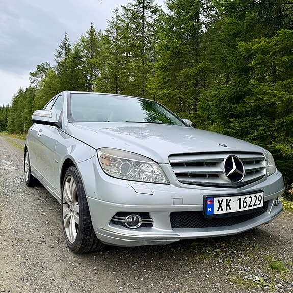 Mercedes-Benz C200 d 3 of 14