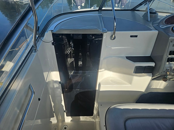 Maxum 2400 scr 7 of 22