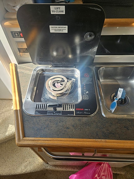 Maxum 2400 scr 10 of 22