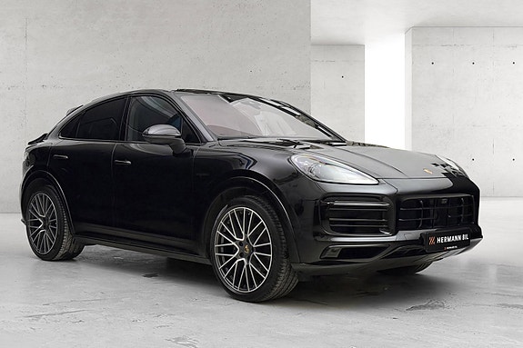 Porsche Cayenne 15 of 30