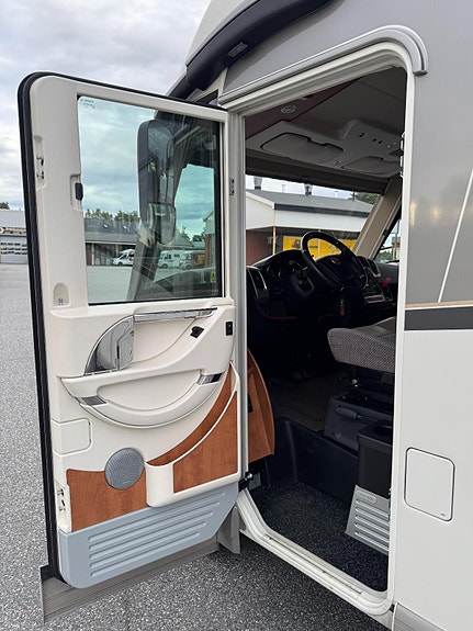 Carthago Chic C-Line I 5.0 Flott bil/4500kg/Bør sees. 19 of 30