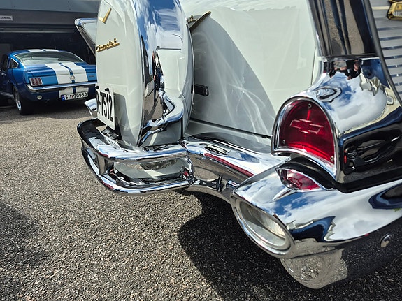 Chevrolet Bel Air 7 of 30