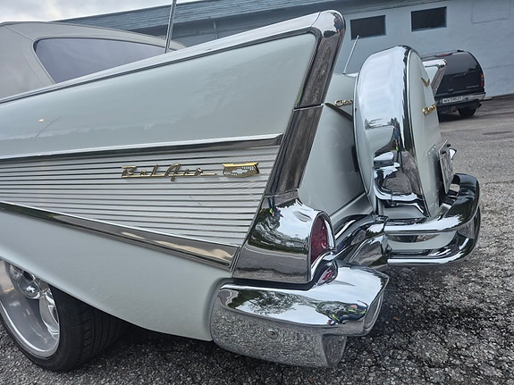 Chevrolet Bel Air 30 of 30