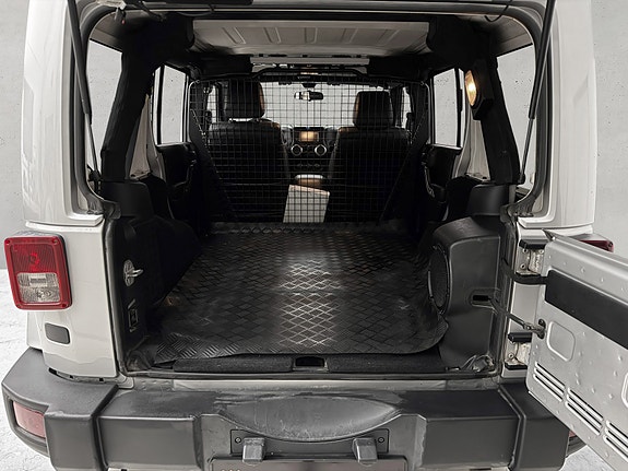 Jeep Wrangler 5 of 30