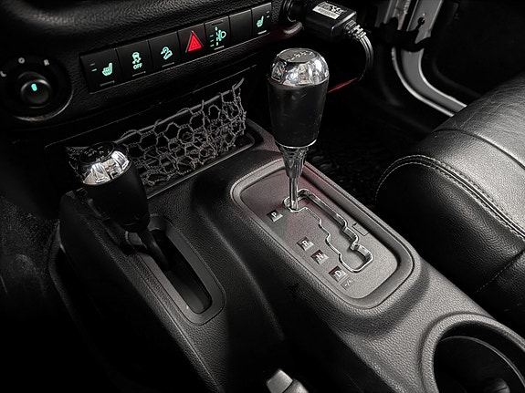 Jeep Wrangler 22 of 30