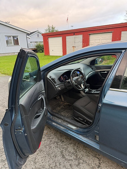Hyundai i40 12 of 12