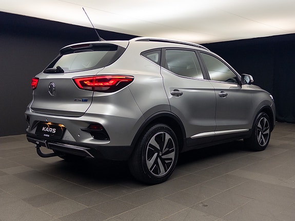 MG ZS EV 9 of 30