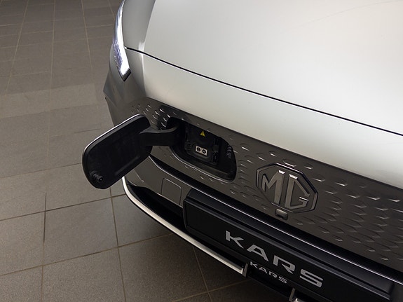 MG ZS EV 13 of 30